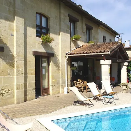L'etape Bed and Breakfast Vayres (Gironde)
