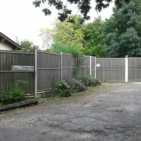 L'etape Vayres (Gironde)